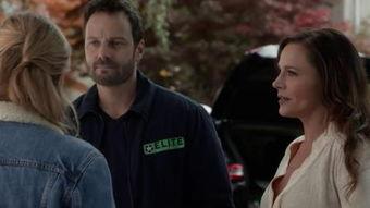 出轨在线观看美国,美国视角下的情感背叛揭秘  第1张